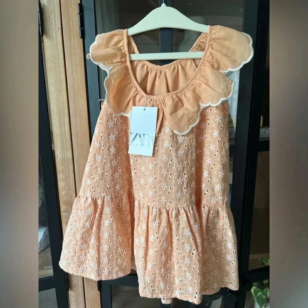 Zara Kids dress embroidered eyelet floral scalloped collar flower toddler peachy